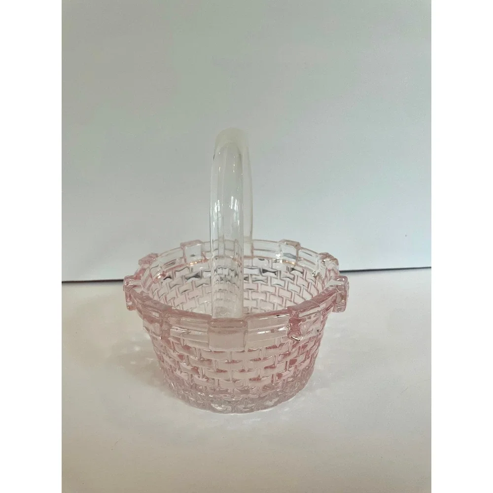 Vintage Pink Depression Glass Basketweave Candy Dish‎ Basket with Handle